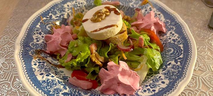 Restaurant - L' Auberge Des Tours - restaurant GOULLES